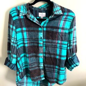 American Eagle Outfitters Button Down Shirt
